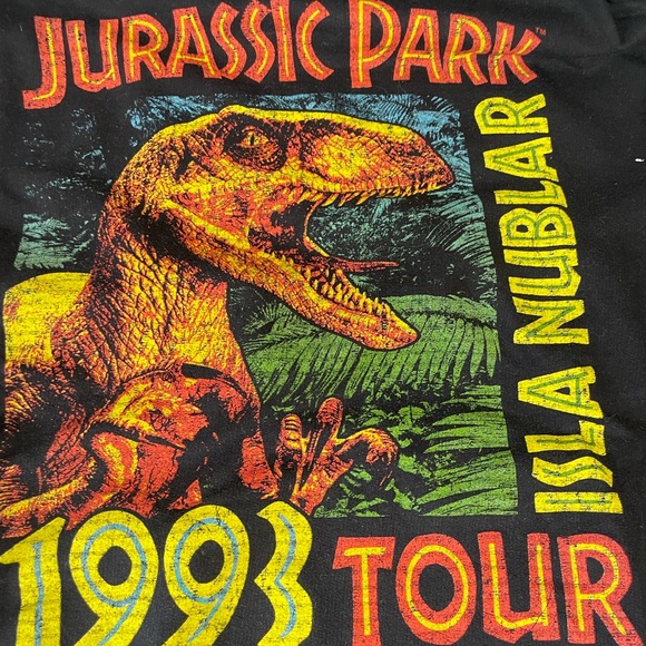 Jurassic Park Isla Nublar Tour Crewneck - Exclusive - Picture 2 of 3